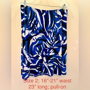 NWT Chico’s Blue White Black Print Skirt Sz 2 Large